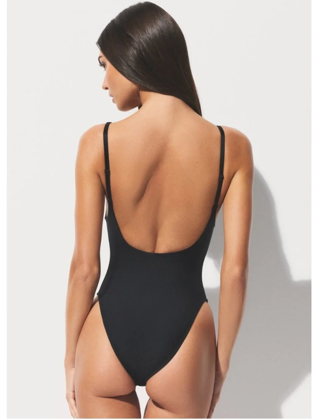 SKIMS SIGNATURE SWIM SCOOP NECK ONE PIECE ONYX XS